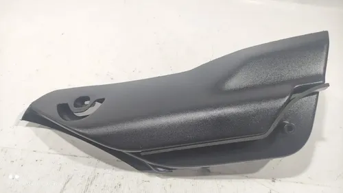 Suporte Lateral Direito Tampão Bagagito Peugeot 208 2015