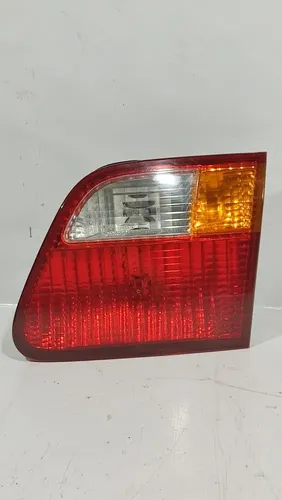 Lanterna Direita Honda Civic 1999(com Avaria (ver Foto) Direito Vermelho