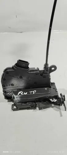 Fechadura Traseira Direita Renault Fluence 2014