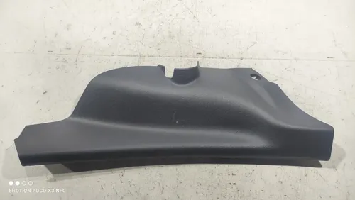 Acabamento Banco Soleira Lado Direito Volkswagen Up 2015