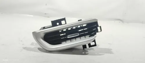 Difusor Esquerdo Do Painel Chevrolet Tracker 2021(riscado)