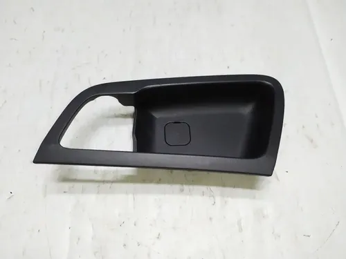 Moldura Maçaneta Interna Porta Trasei Esque Hyundai I30 2011