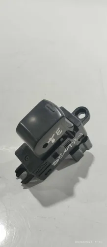 Botão Do Vidro Elétrico Traseiro Esquerdo Sentra 2014/2017