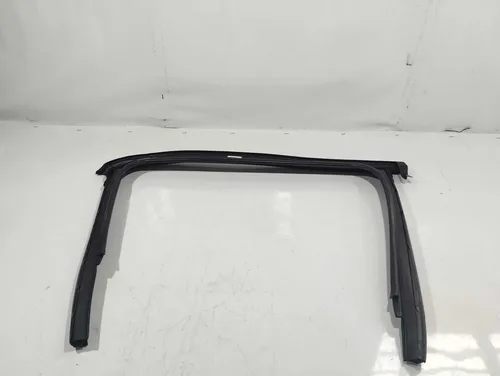 Guia Canaleta Porta Traseira Esquerda Fiat Toro Diesel 2021 Lreto