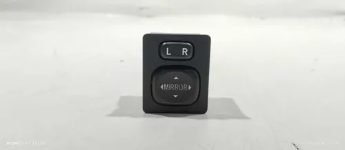 Botão Comando Do Retrovisor Elétrico Toyota Etios 2015