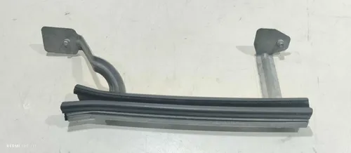 Guia De Vidro Dianteiro Direito Citroën C4 Vtr 2011