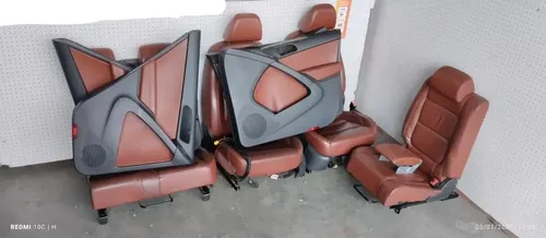 Jogo De Bancos C/ Interior Completo Couro Marrom Tiguan 2010 Marrom