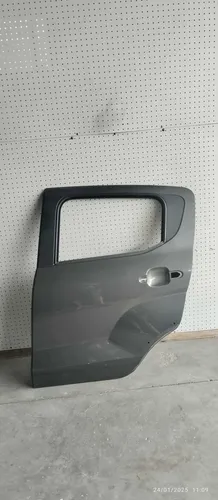 Porta Traseira Esquerda Fiat Mobi 2023 Traseira Esquerdo Prata