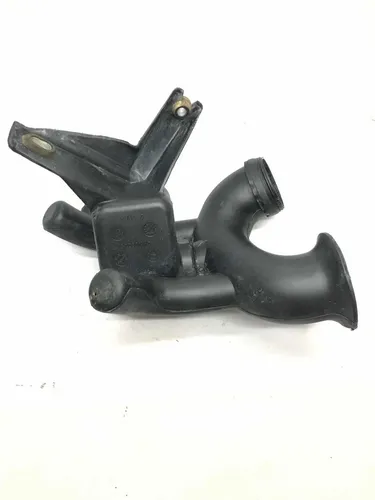 Ressonador Do Filtro De Ar Gm Captiva 3.6 V6 Autom 2008/2012