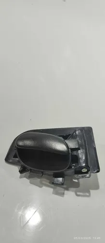 Maçaneta Interna Traseira Esquerda Peugeot Passion 207 2010 Traseira
