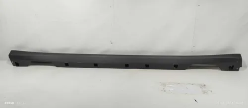 Spoiler Soleira Lateral Direita Chevrolet Tracker 2021 Preto