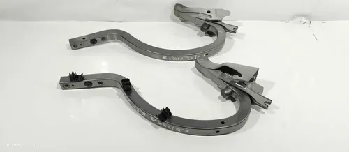 Dobradiça Do Porta Malas Kia Cerato 2012